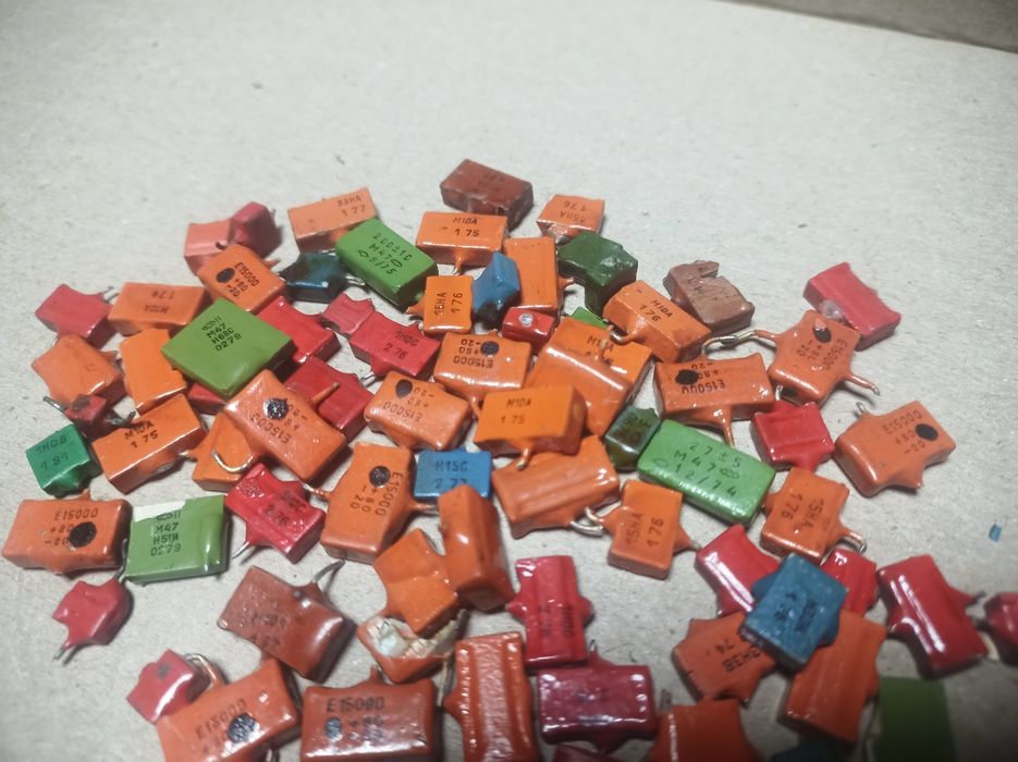 Радіодеталі, вакуумні конденсатори, афінаж