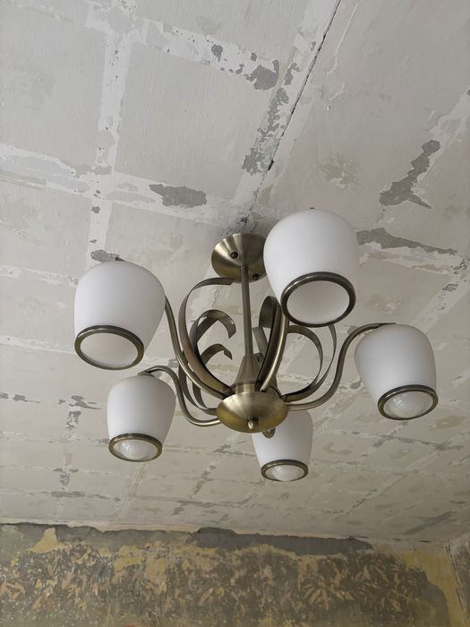 Sprzedam lampę sufitową