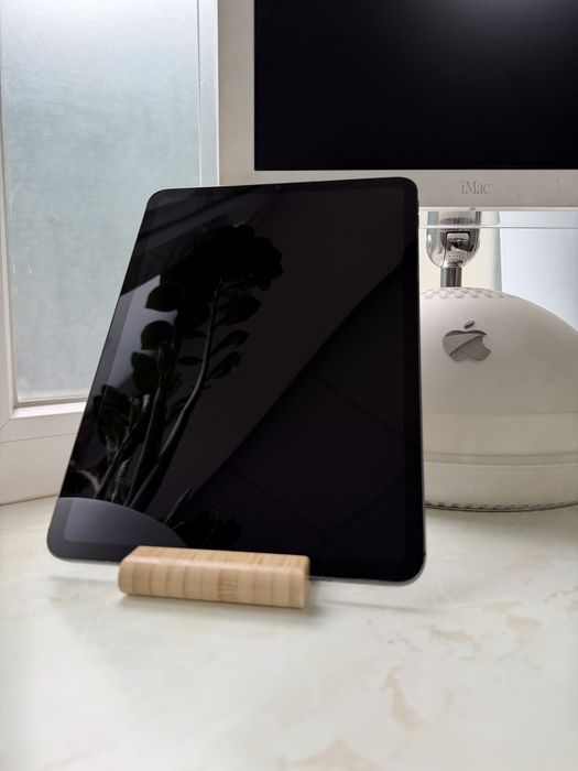 iPad Pro 11 M1 2021 256Gb Space WiFi+LTE Гарний стан, рідний АКБ 95%