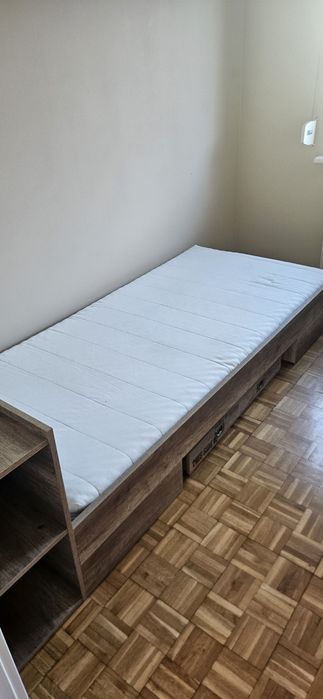 Sprzedam Łożko i biurko