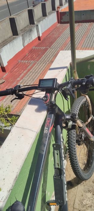 Bicycle with battery