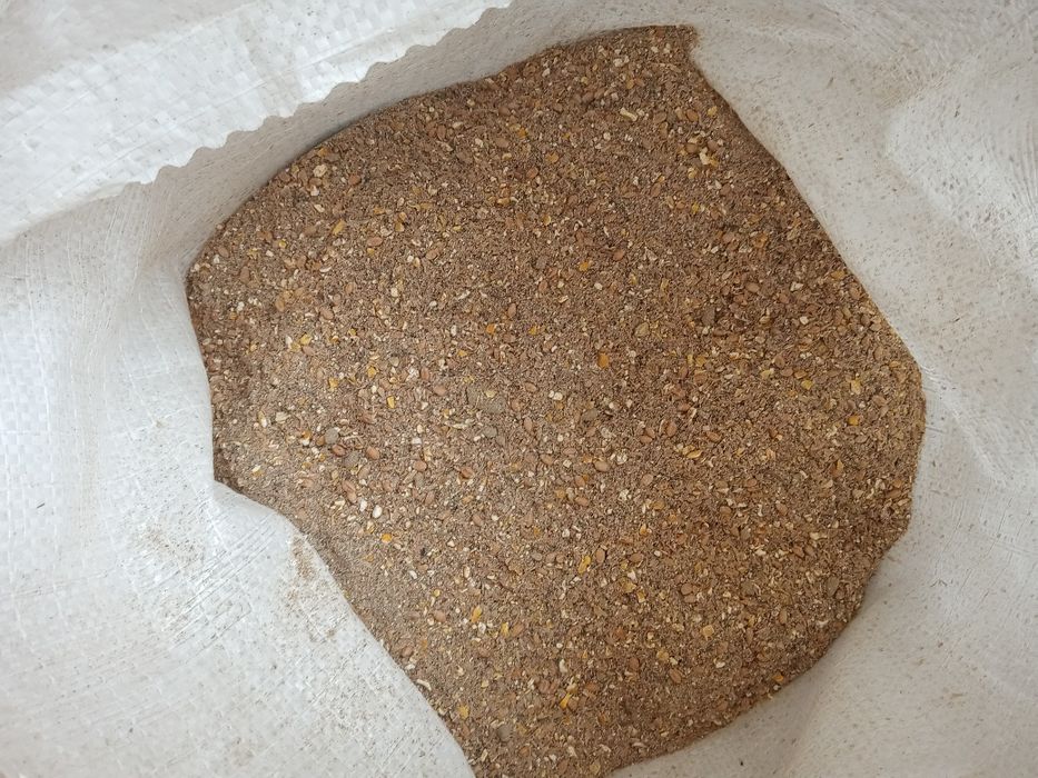 Комбікорм, Кормосуміш, Дерть