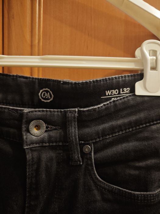 Spodnie jeansowe C&A slim fit męskie rozmiar 30|32 czarne
