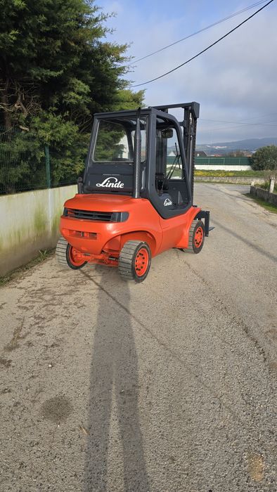 Empilhador Linde H35 Gasóleo
