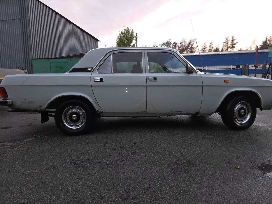 Продам автомобіль Волга  газ 3102