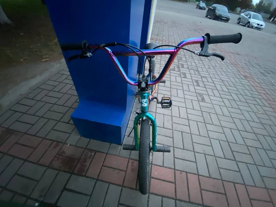 Продам велосипед BMX(торг) дивіться опис