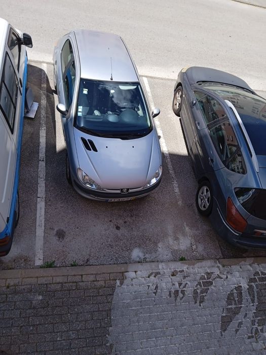 Peugeot 206 em ótimo estado