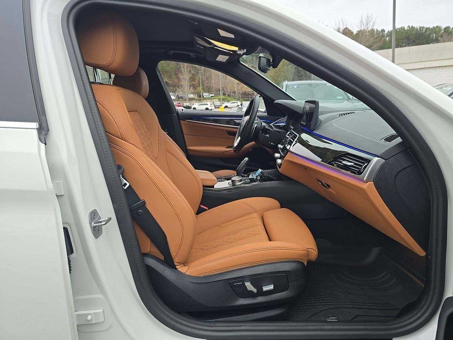 2023 BMW 5 Serie седан  540i