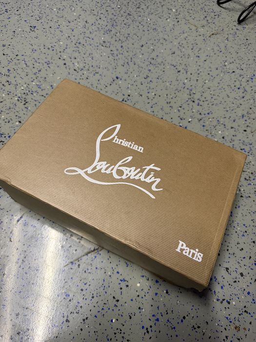 Lakierki eleganckie Louboutin 46