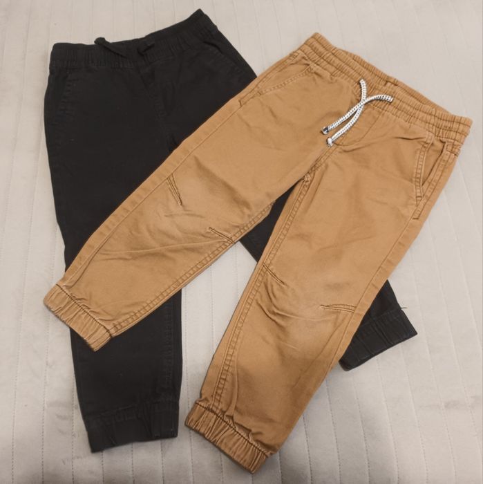 Spodnie typu joggery