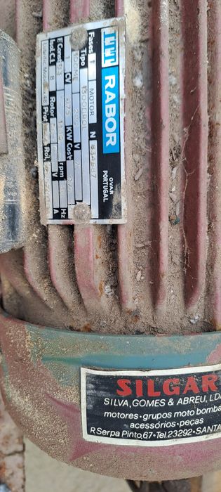 Esmagador uvas elétrico