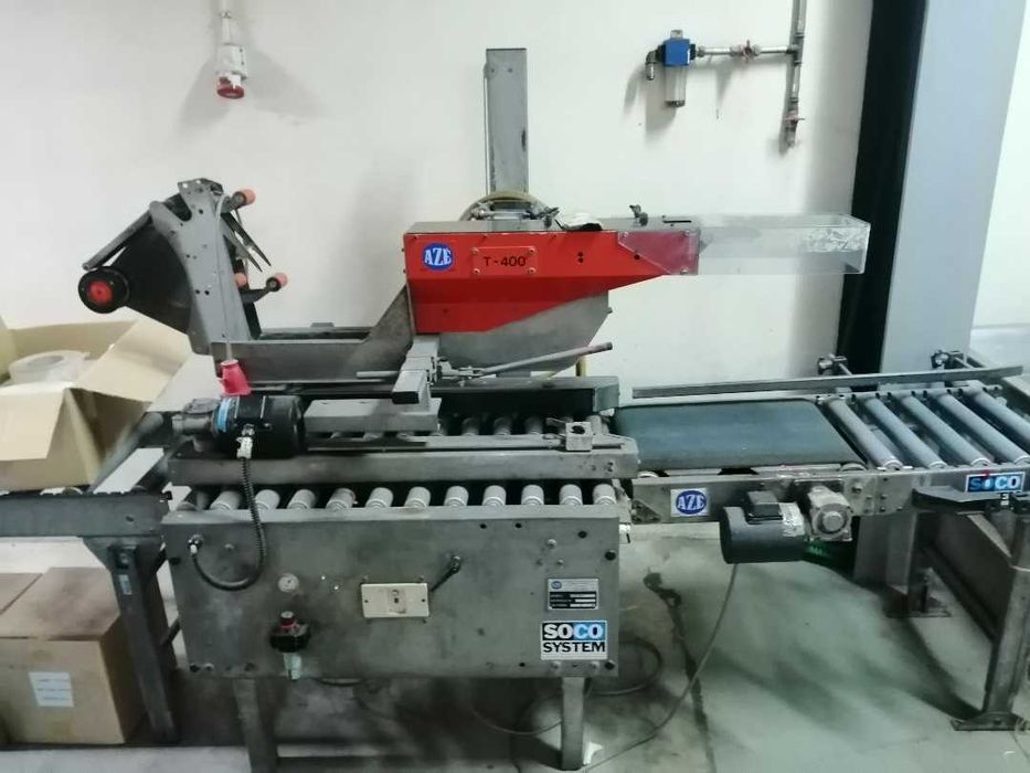 Máquina de fechar caixas com fita adesiva AZÊ T-400