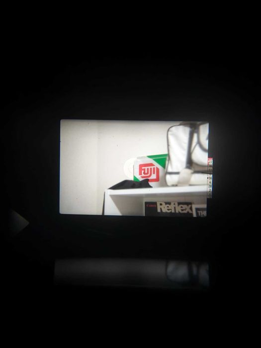 Canon AE-1 + Canon FD 50mm f/1.8 SC