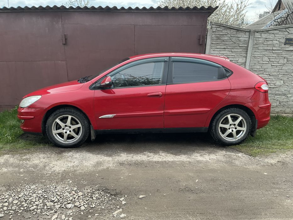 Продам авто Chery M11
