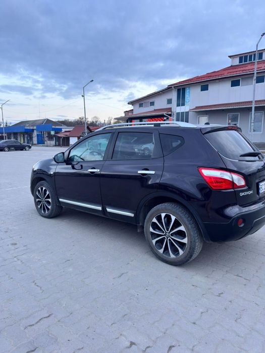 Nissan Qashqai 2012 року