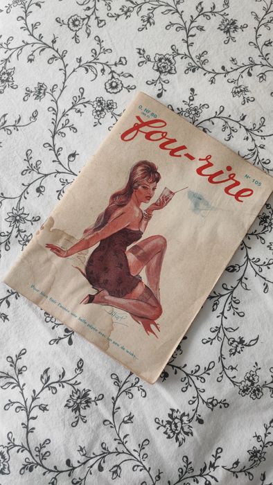 Livro antigo em francês "fou-rire"