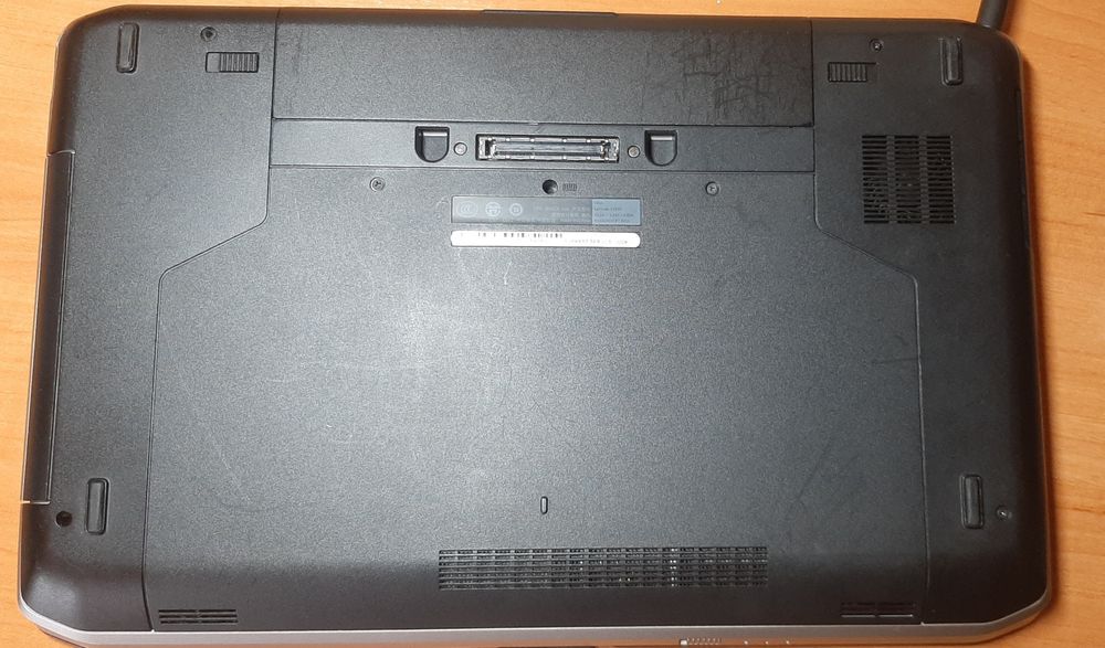 Ноутбук dell latitude e5530