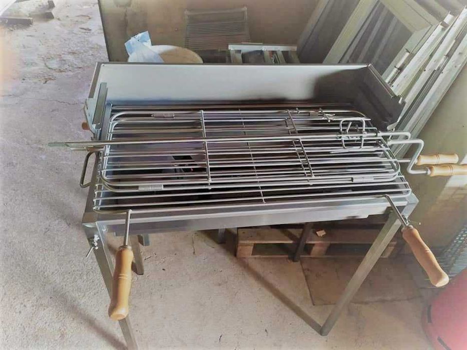Grelhador/churrasqueira/assador inox 80 cms