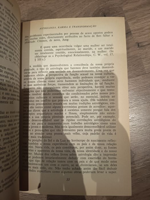 Astrologia, Karma e transformação - Stephen Arroyo