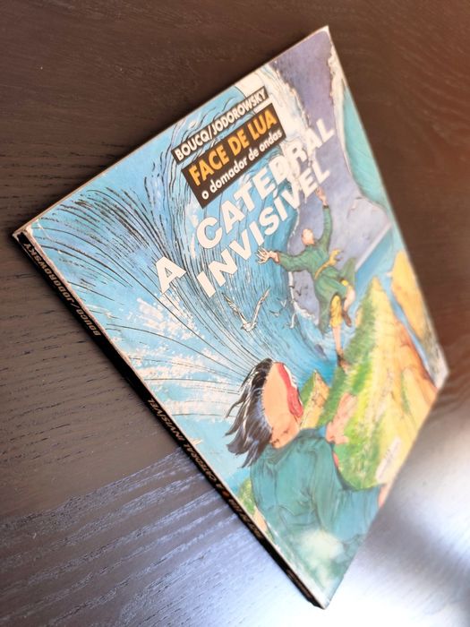Livro de BD: Face de Lua - A Catedral Invisível (Vintage)