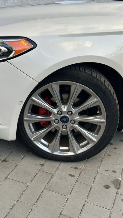 Продаж Ford Fusion 2.0 2017 AWD Platinum