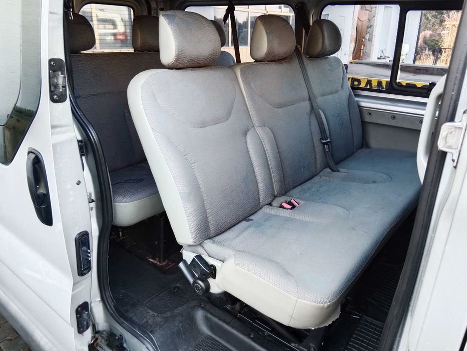 OPEL VIVARO 1.9 9-cio osobowy