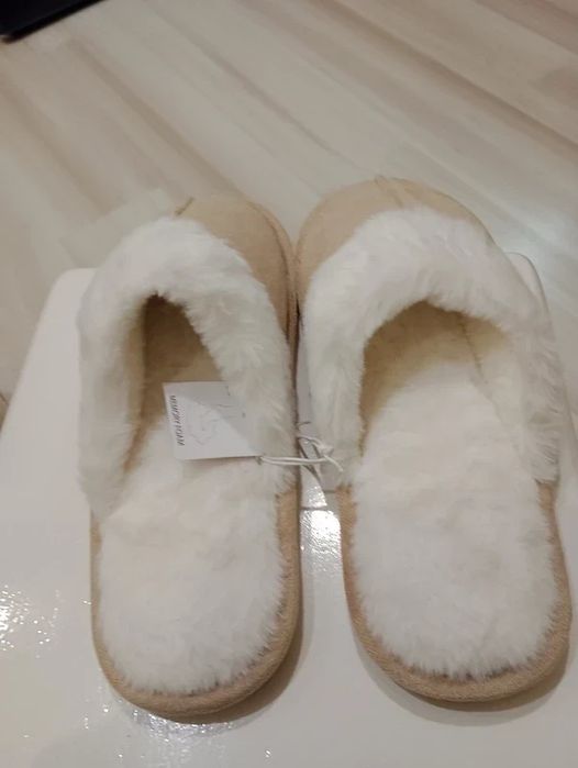 Kapcie damskie rozm 40/41 nowe
