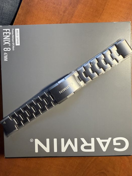 Bransoleta tytanowa Garmin Fenix 8 47mm i inne z pudelkiem