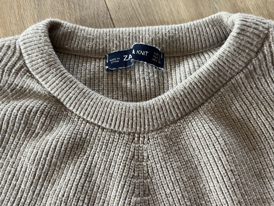 Sweterek zara 36 bezowy