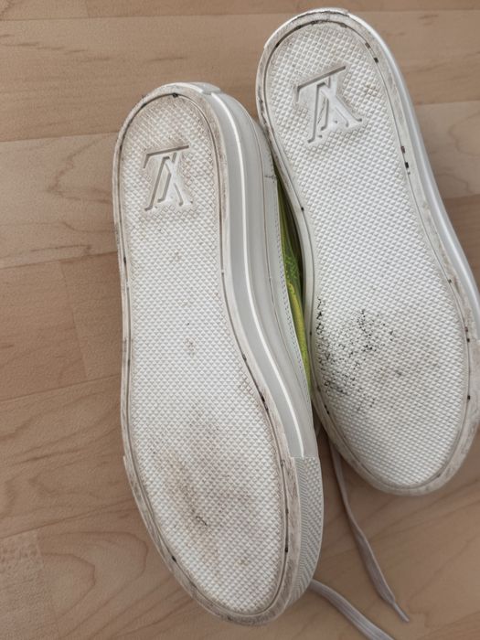 Кеды прозорі,  LV