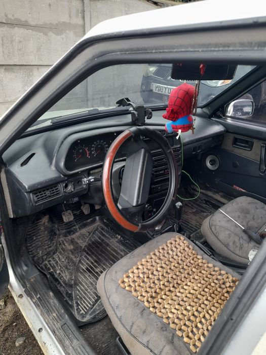 Продам ваз 2109 .