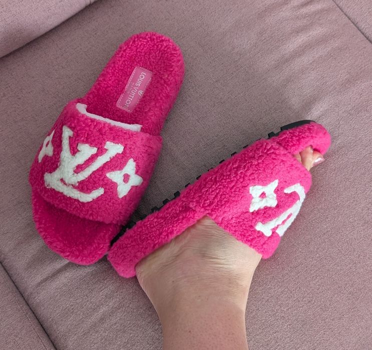 Klapki nowe różowe fuksja LV Louis Vuitton r 39