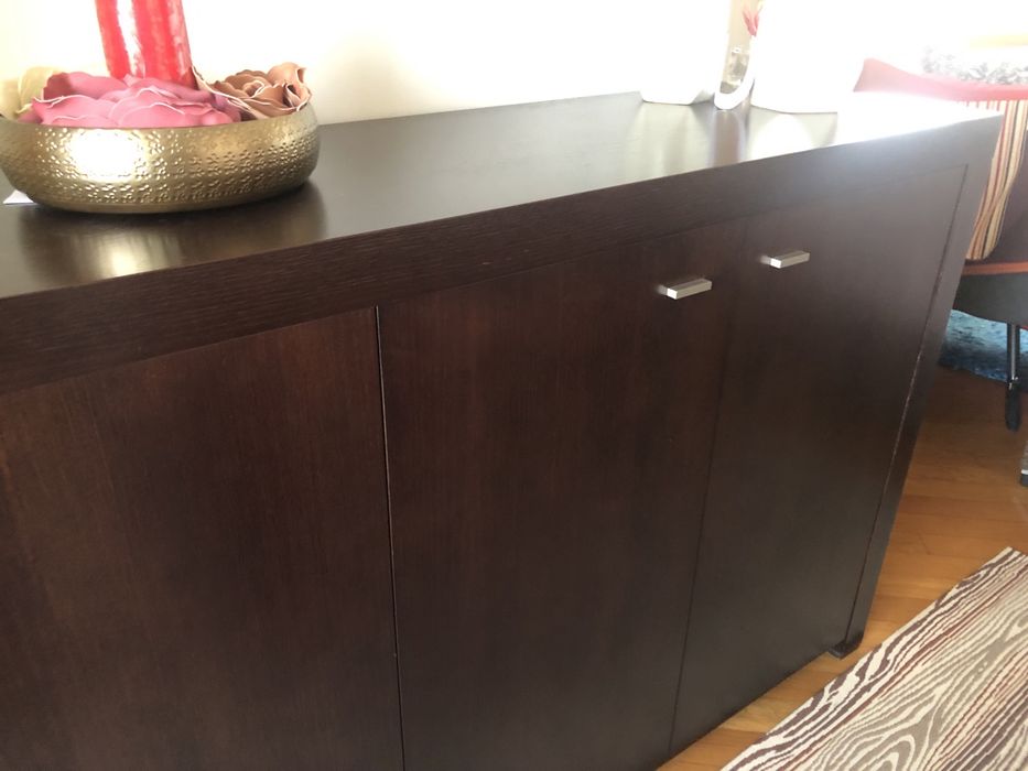 Aparador + mesa da jantar