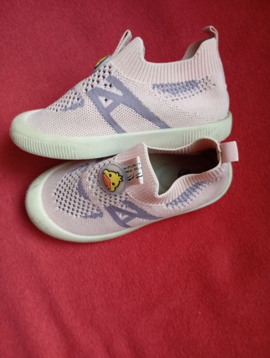 Дівчачі кросівки 31 розмір