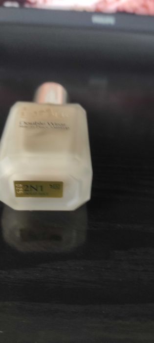 Podkład Estee Lauder 2N1