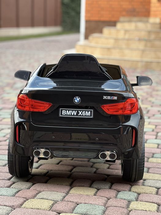 Дитячий електромобіль BMW X6M чорний SUV 12V 2×45W  пульт 2.4G Детский
