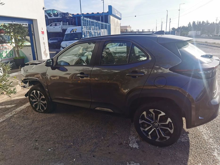 Peças Toyota Yaris Cross 1.5 Gasolina/Hibrido do ano 2023
