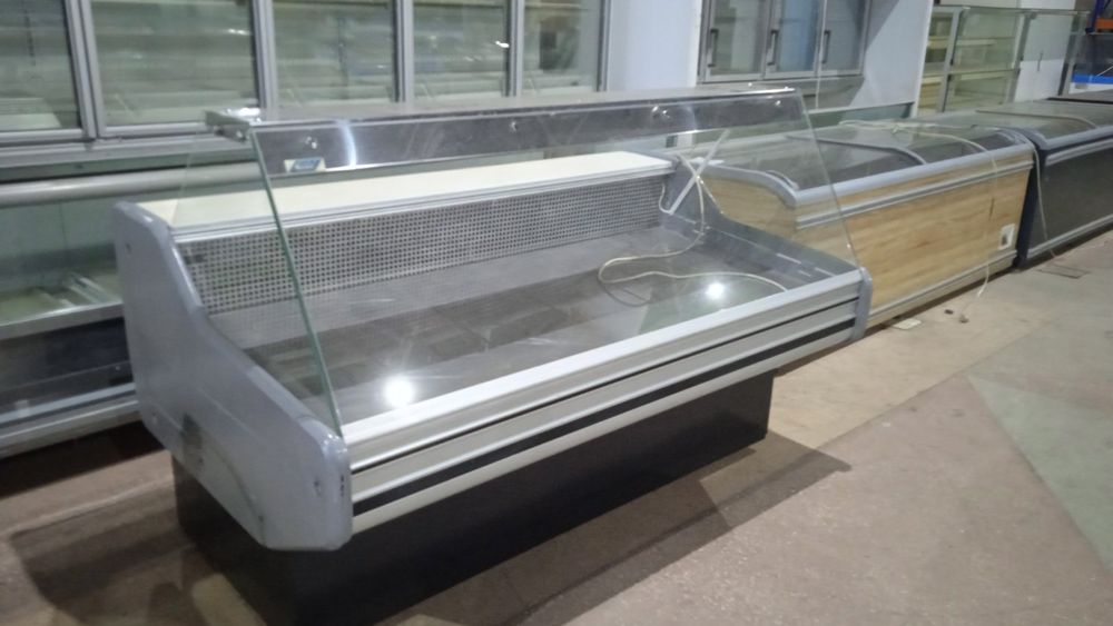 Вітрини холодильні.