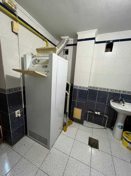 Продаж комерційного приміщення, 343,9 кв.м./вул. Сорохтея