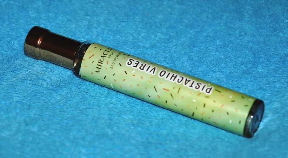 Perfumy Pistachio Vibes woda perfumowana Pistachio Vibes