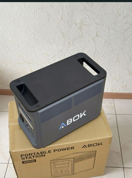 зарядна станція ABOK ARK 2000W / 1536Wh (LiFePO4, UPS)