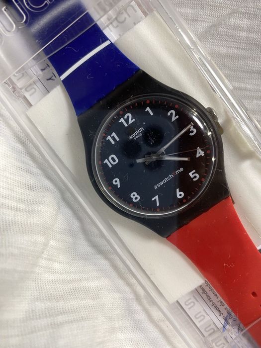 Годинник swatch swiss