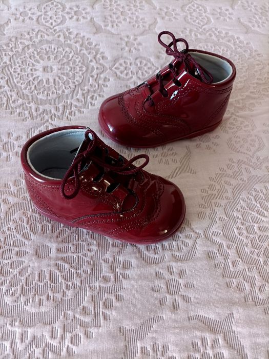 Botinha de verniz n20 rigorosamente novas
