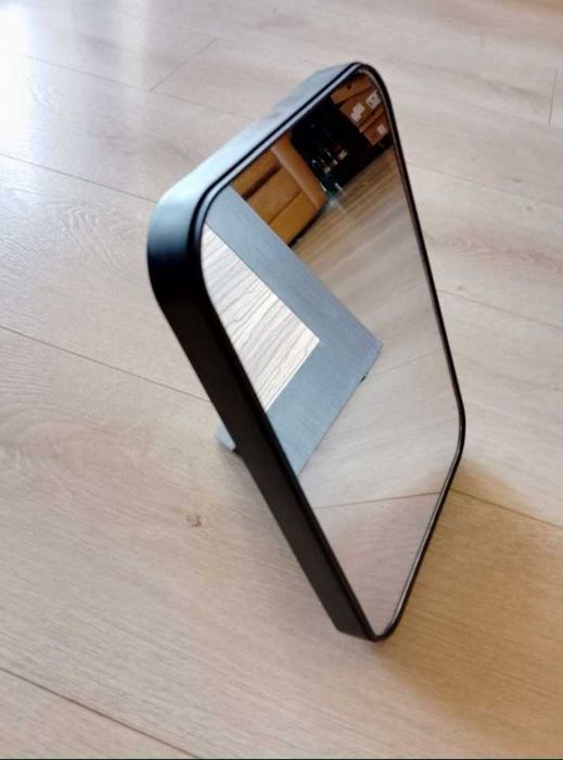 Продам  зеркало  настінне  настольне