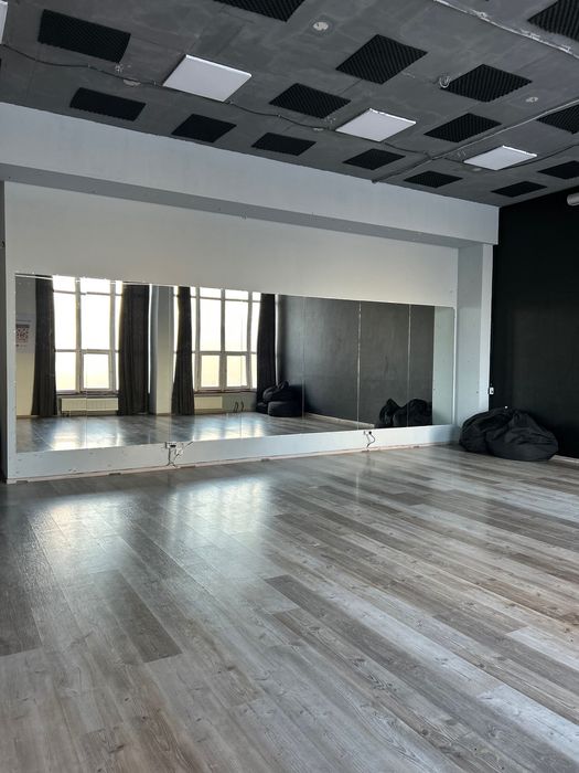 Оренда залу погодинно 83 м² | Бровари, Київська 261А