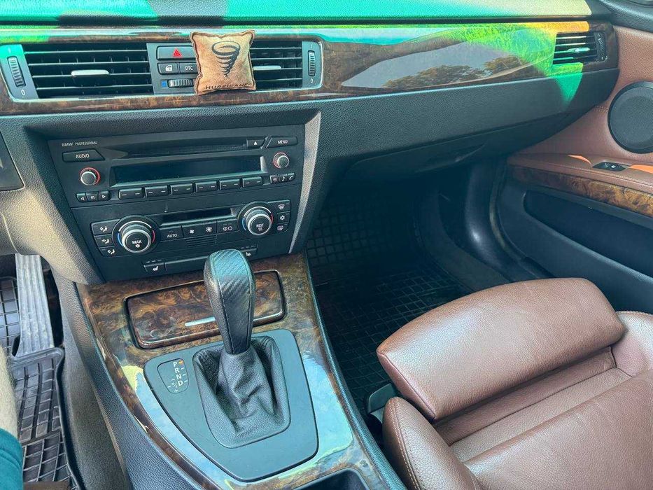 BMW 325I 2008 VIN WBAVH31090A261875 фото оголошення 14 з 16