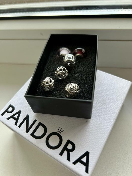 Намистини від Pandora (Оригінал)