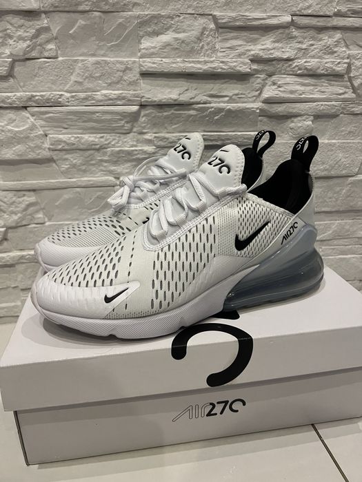 Nike Air Max 270 buty do biegania nowe 43