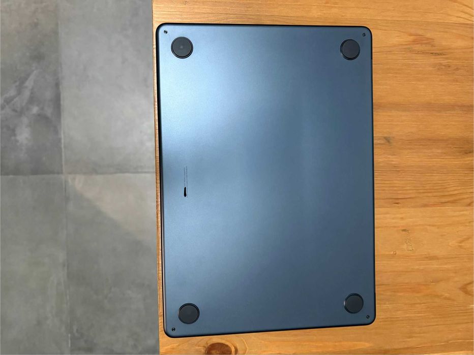 MacBook Air 13-inch, M4, 2025, 16GB Memory