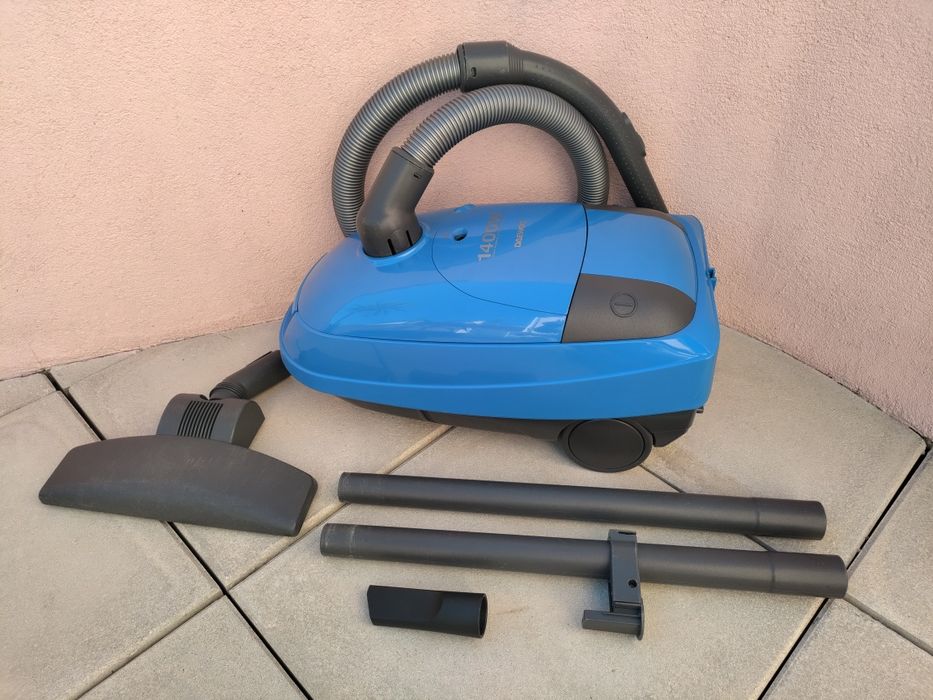 Aspirador Daewoo 1400 como novo